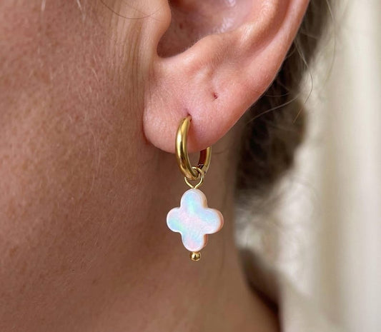 Model wearing Mother of Pearl clover earring