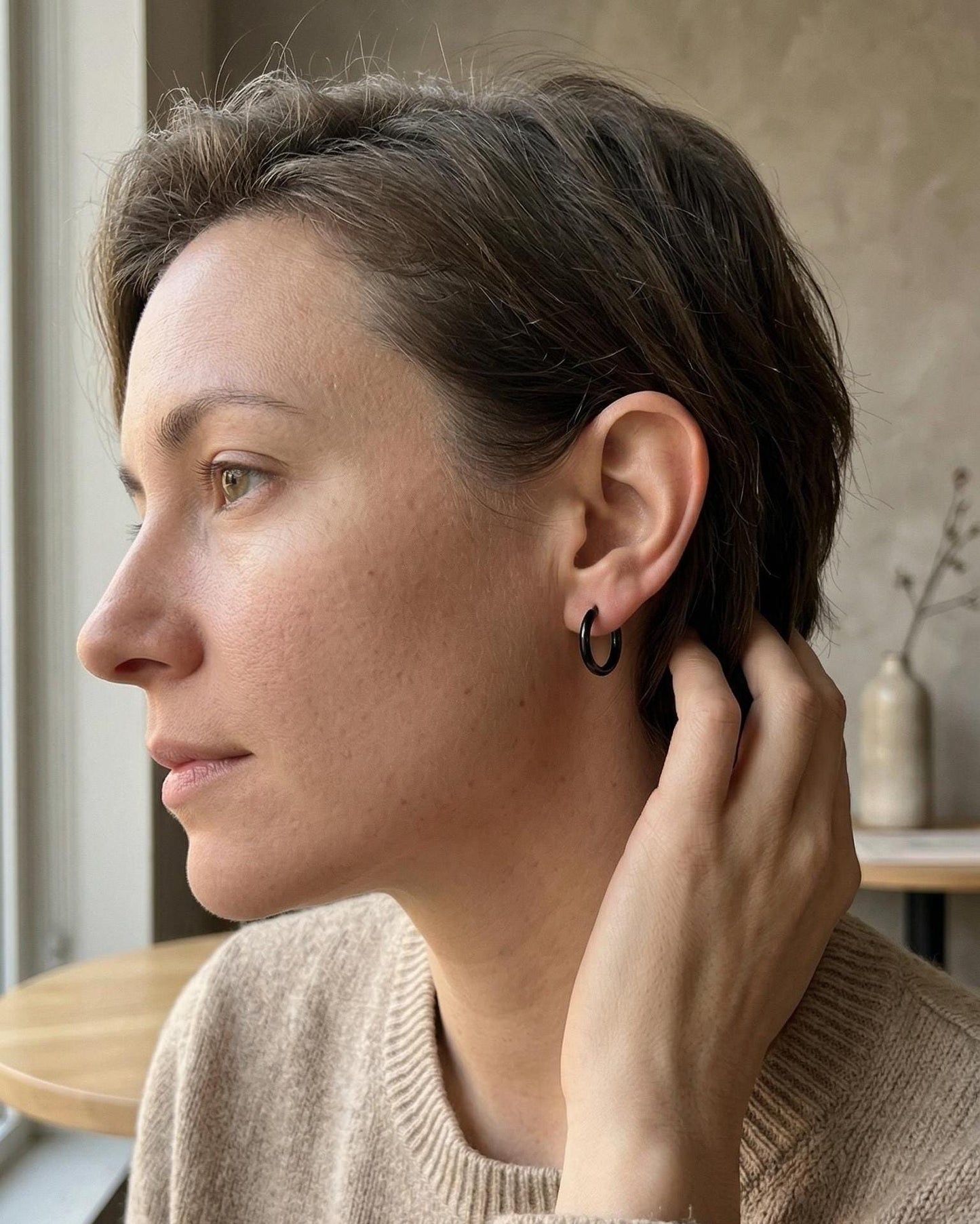 Black 16mm Huggie Hoop Earrings
