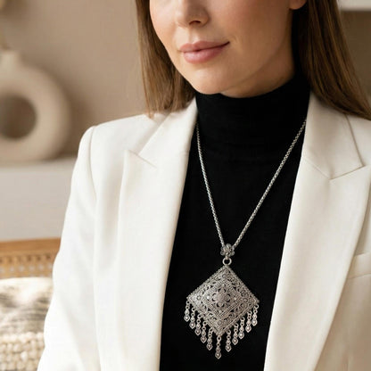 Traditional Ethnic Necklace with Intricate Filigree Pendant