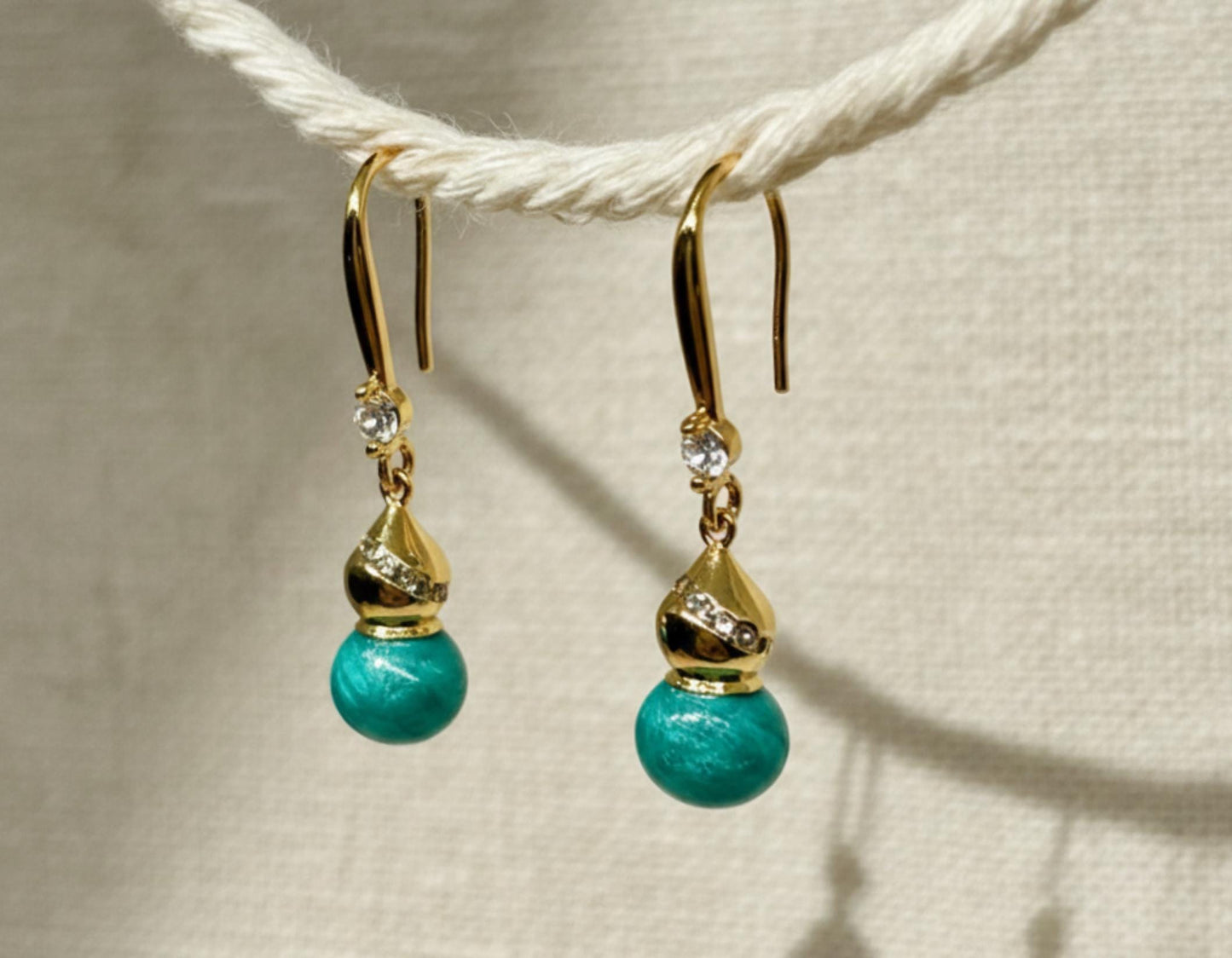 Wu Lou Crystal Gold Drop Earrings