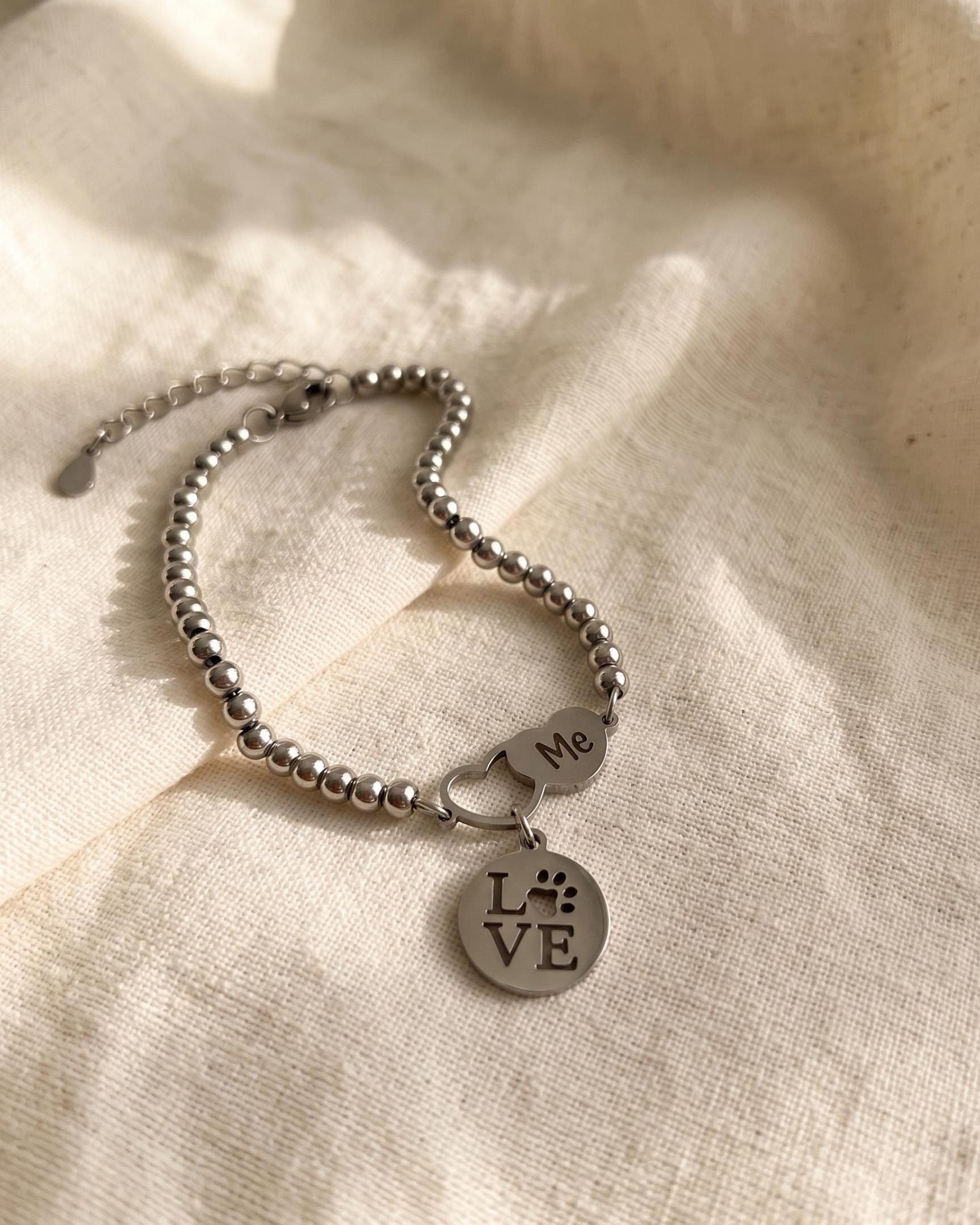 Pet Lover Bracelet, Paw Print Love Charm, Dog or Cat Mom Stainless Steel Jewelry.