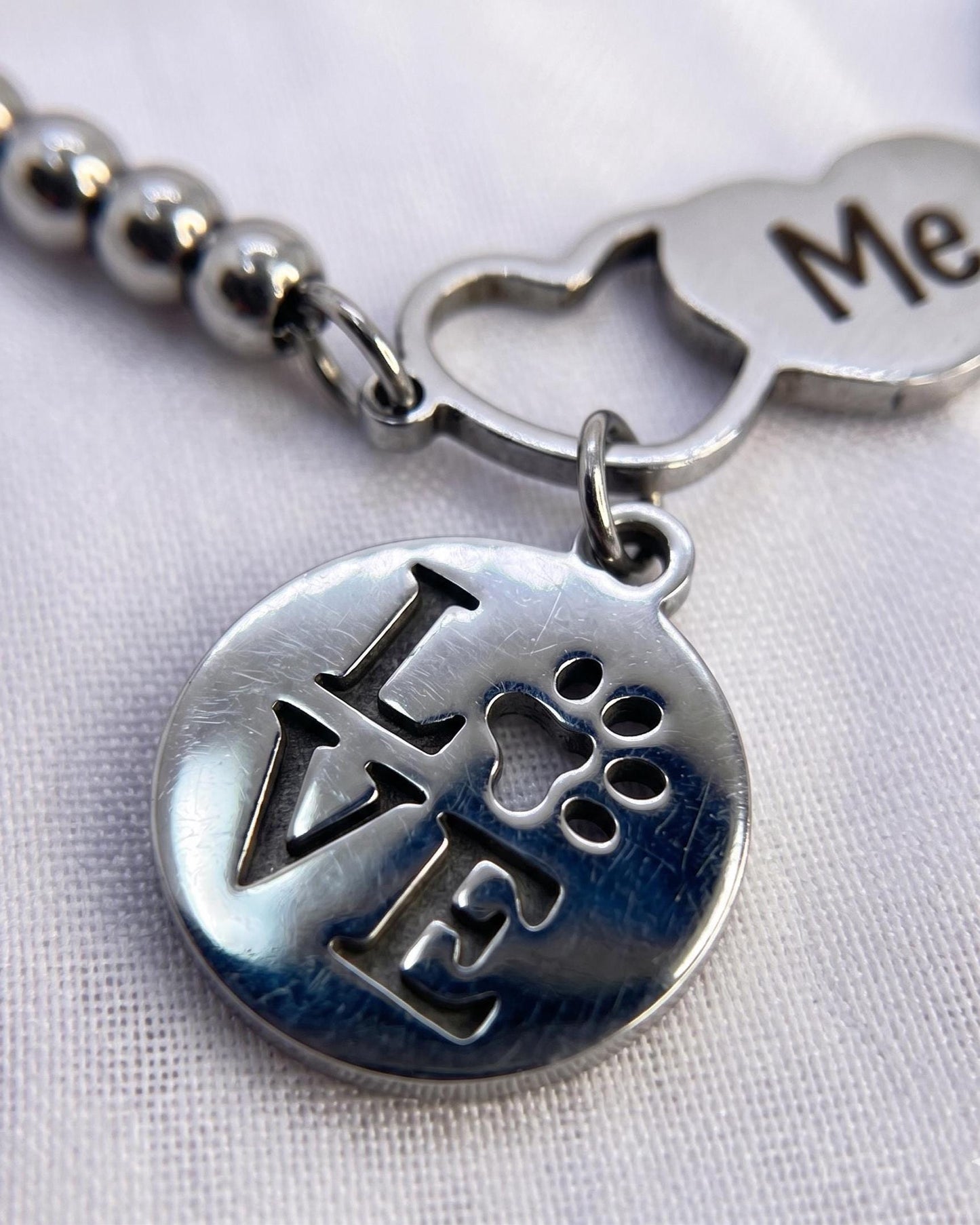 Pet Lover Bracelet, Paw Print Love Charm, Dog or Cat Mom Stainless Steel Jewelry.