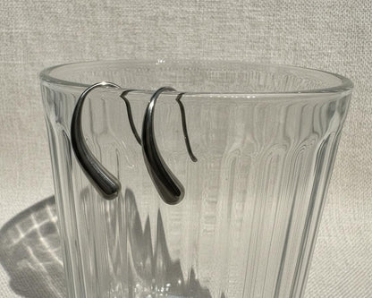 Liquid Curve Drop Earrings