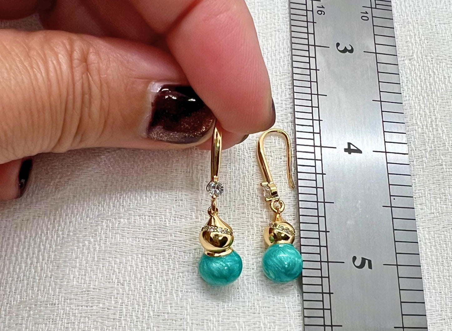Wu Lou Crystal Gold Drop Earrings