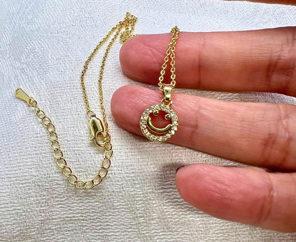 Crystal Smiley Face Pendant Necklace