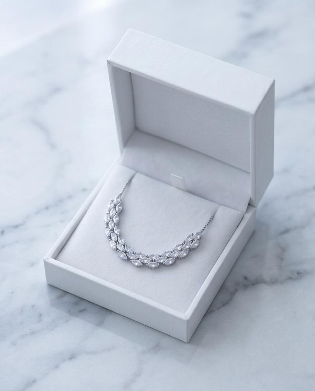Marquise crystal bracelet gold and white gold comparison