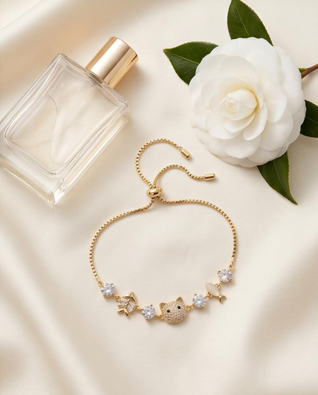 CZ crystal cat charm bracelet sparkle detail