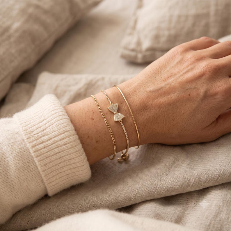 Crystal Bow Adjustable Bracelet - detail view