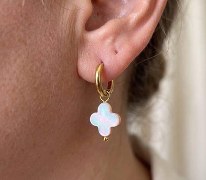 Model wearing Mother of Pearl clover earring