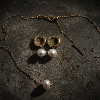 Freshwater Pearl Necklace and Earrings Set detail 20