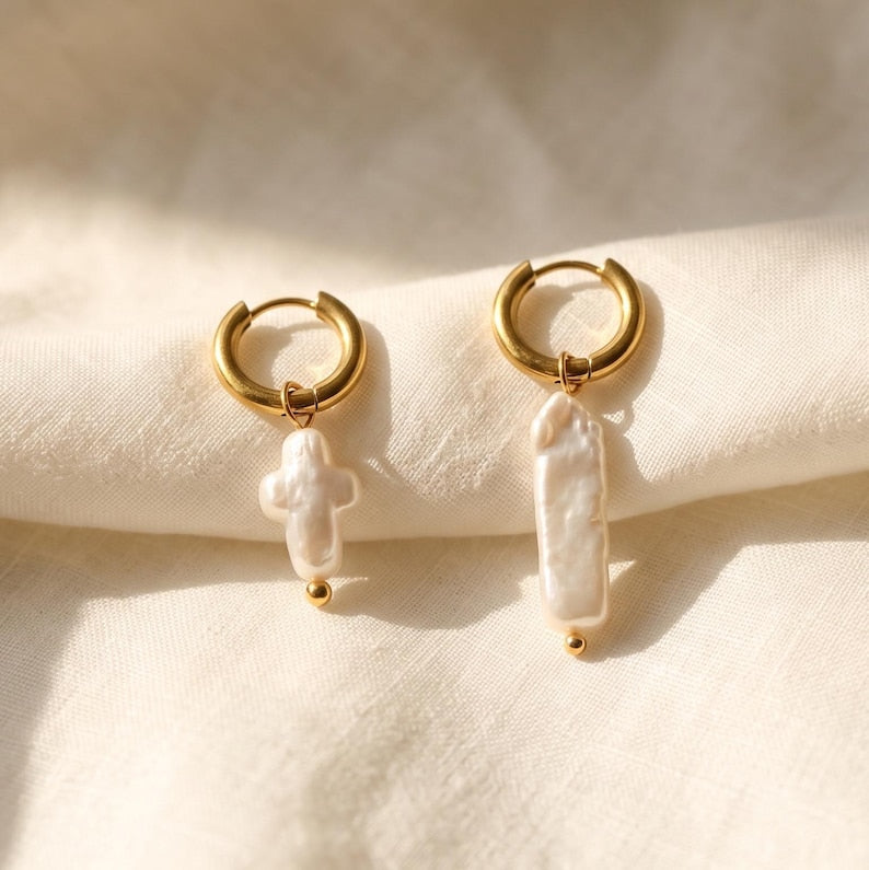 Baroque Freshwater Pearl earrings detail 3