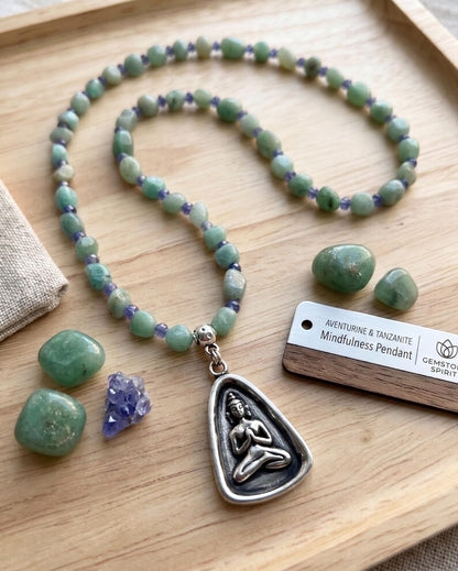 Mindfulness pendant necklace detail 12