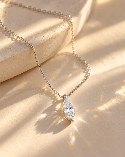Marquise pendant necklace with rainbow light refractions