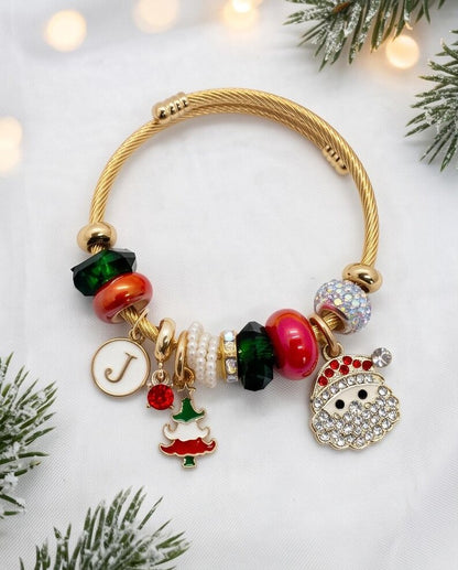 Christmas charm bracelet final detail shot
